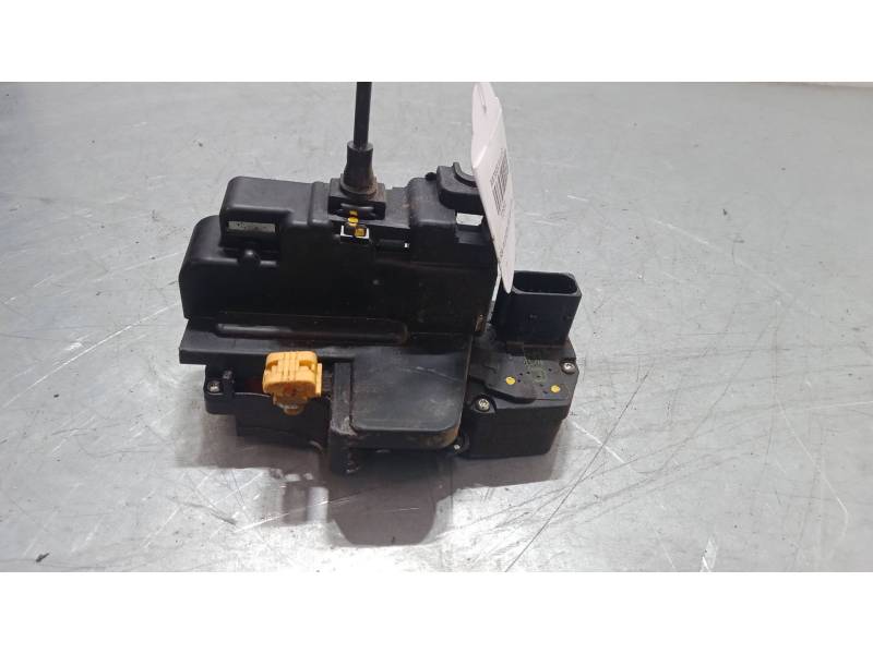 CERRADURA PUERTA DELANTERA IZQUIERDA 94551320 