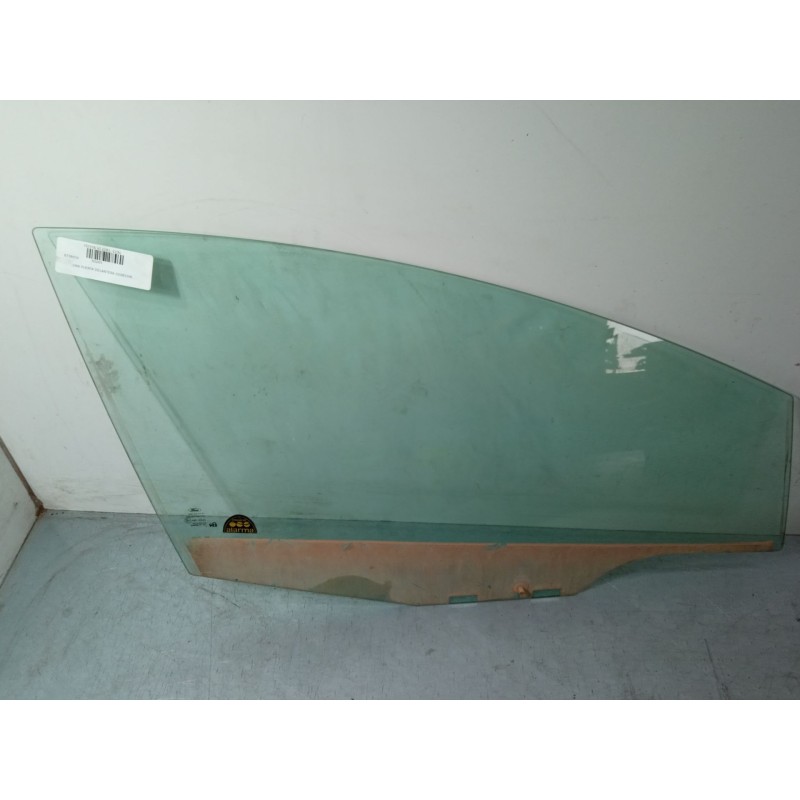 Recambio de luna puerta delantera derecha para ford fiesta vi (cb1, ccn) 1.6 tdci referencia OEM IAM   