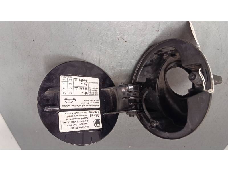 TAPA EXTERIOR COMBUSTIBLE 