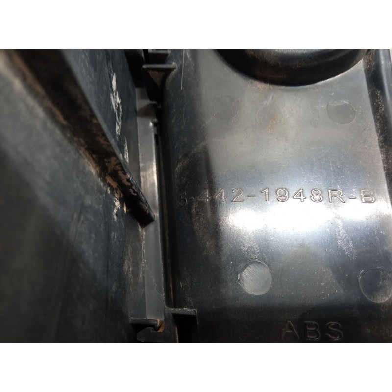 Recambio de piloto trasero derecho para opel zafira b furgoneta/monovolumen (a05) 1.9 cdti van (m75) referencia OEM IAM    Recambio de piloto trasero derecho para opel zafira b furgoneta/monovolumen (a05) 1.9 cdti van (m75) referencia OEM IAM