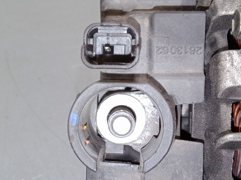 Recambio de alternador para peugeot 2008 i (cu_) 1.2 thp 110 / puretech 110 referencia OEM IAM 9670899580  TG12C106 Recambio de alternador para peugeot 2008 i (cu_) 1.2 thp 110 / puretech 110 referencia OEM IAM 9670899580  TG12C106