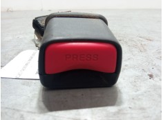 Recambio de anclaje cinturon trasero izquierdo para mazda 2 (de_, dh_) 1.4 mzr-cd referencia OEM IAM    2