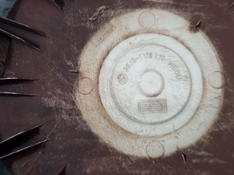 Recambio de tapacubos para bmw 3 (e30) 318 i referencia OEM IAM 36131179170  