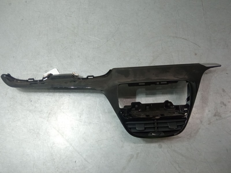 Recambio de consola central superior para peugeot 208 i (ca_, cc_) 1.2 vti 82 referencia OEM IAM   