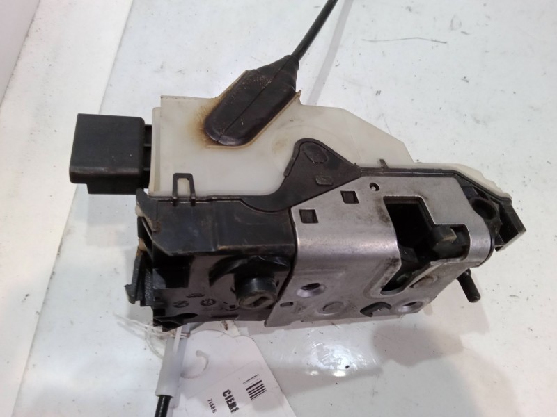 Recambio de cerradura puerta delantera derecha para peugeot 208 i (ca_, cc_) 1.2 vti 82 referencia OEM IAM   