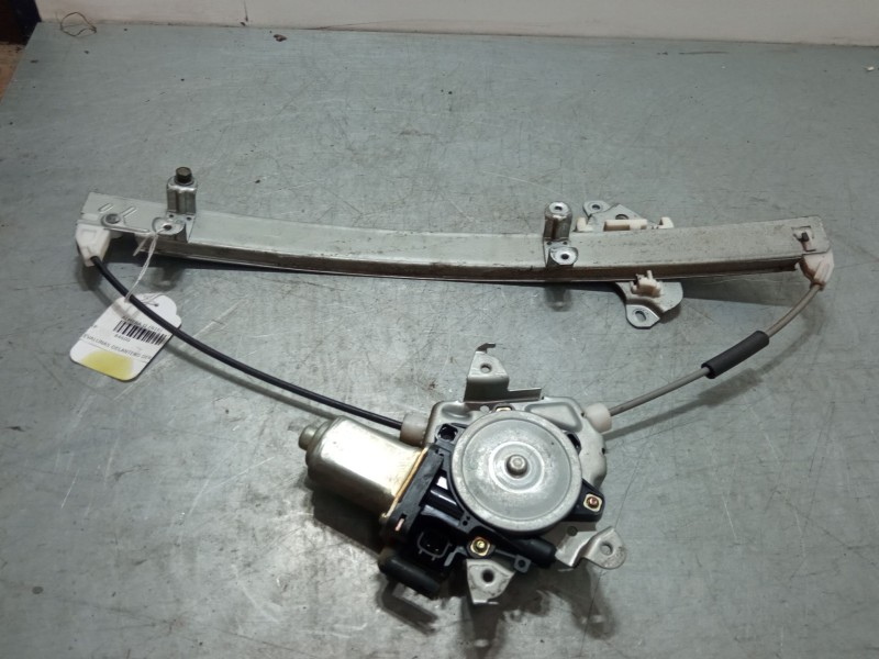 Recambio de elevalunas delantero derecho para nissan almera ii (n16) 1.8 referencia OEM IAM 8073089906   Recambio de elevalunas delantero derecho para nissan almera ii (n16) 1.8 referencia OEM IAM 8073089906