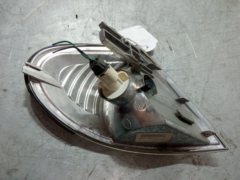 Recambio de intermitente delantero izquierdo para nissan almera ii (n16) 1.8 referencia OEM IAM 26135BM415   Recambio de intermitente delantero izquierdo para nissan almera ii (n16) 1.8 referencia OEM IAM 26135BM415