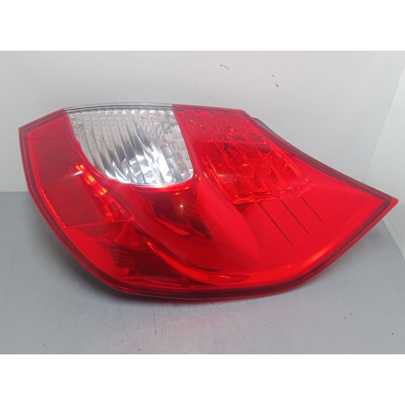 Recambio de piloto trasero derecho para renault scénic ii (jm0/1_) 1.6 16v (jm1r) referencia OEM IAM 8200474327  
