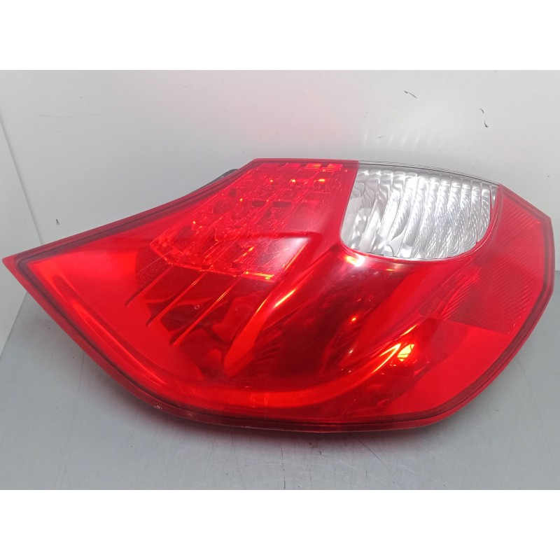Recambio de piloto trasero izquierdo para renault scénic ii (jm0/1_) 1.6 16v (jm1r) referencia OEM IAM 8200474328  