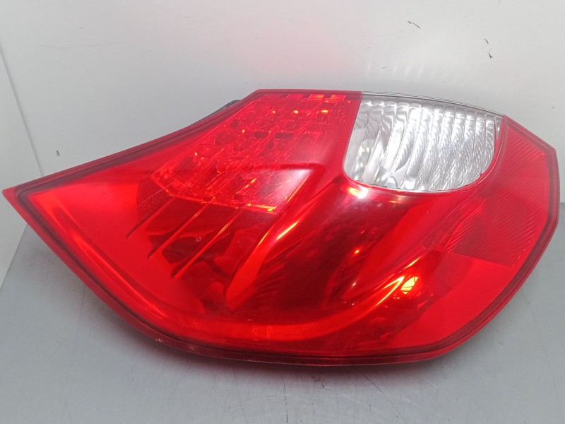 Recambio de piloto trasero izquierdo para renault scénic ii (jm0/1_) 1.6 16v (jm1r) referencia OEM IAM 8200474328   Recambio de piloto trasero izquierdo para renault scénic ii (jm0/1_) 1.6 16v (jm1r) referencia OEM IAM 8200474328