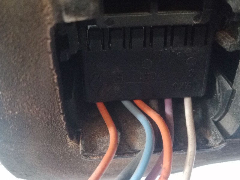 Recambio de piloto trasero izquierdo para renault scénic ii (jm0/1_) 1.6 16v (jm1r) referencia OEM IAM 8200474328   Recambio de piloto trasero izquierdo para renault scénic ii (jm0/1_) 1.6 16v (jm1r) referencia OEM IAM 8200474328