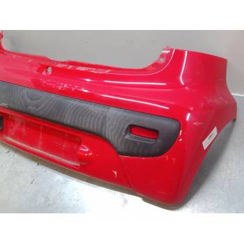 PARAGOLPES TRASERO 