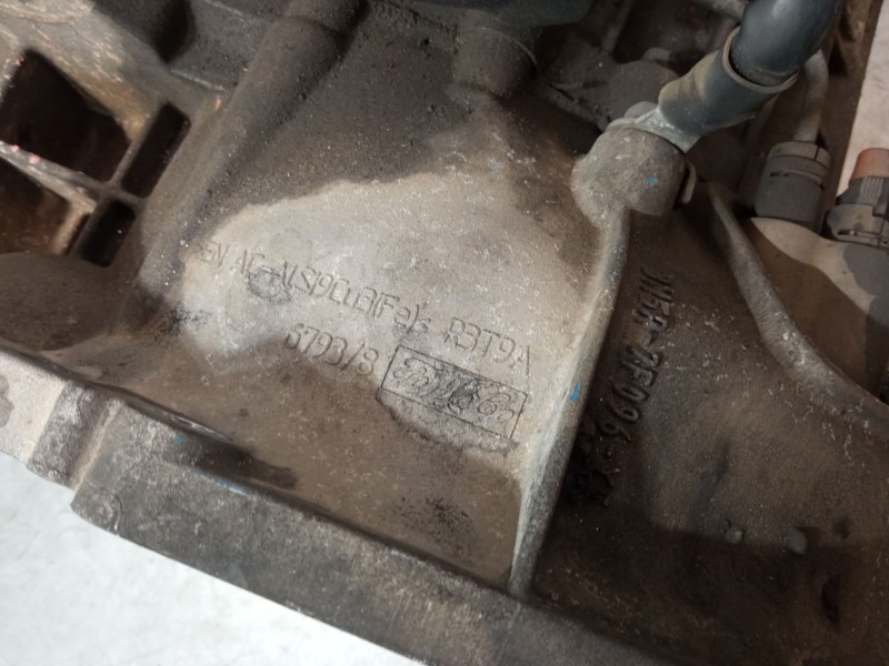 Recambio de caja de cambios manual 5 velocidades para ford focus ii (da_, hcp, dp) 1.6 tdci referencia OEM IAM 6M5R7002YC  T1GF2