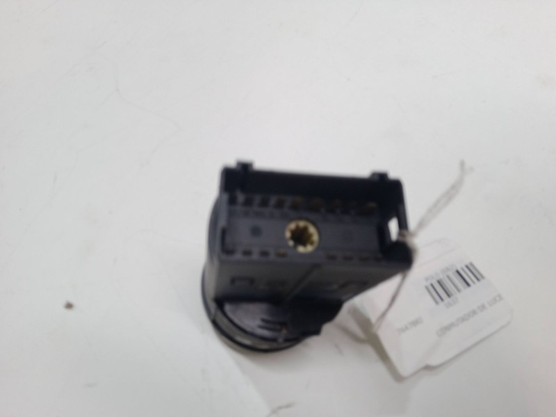 Recambio de conmutador de luces para volkswagen polo (6n2) 1.4 16v referencia OEM IAM 1S7T14A132BD  C1-T2261