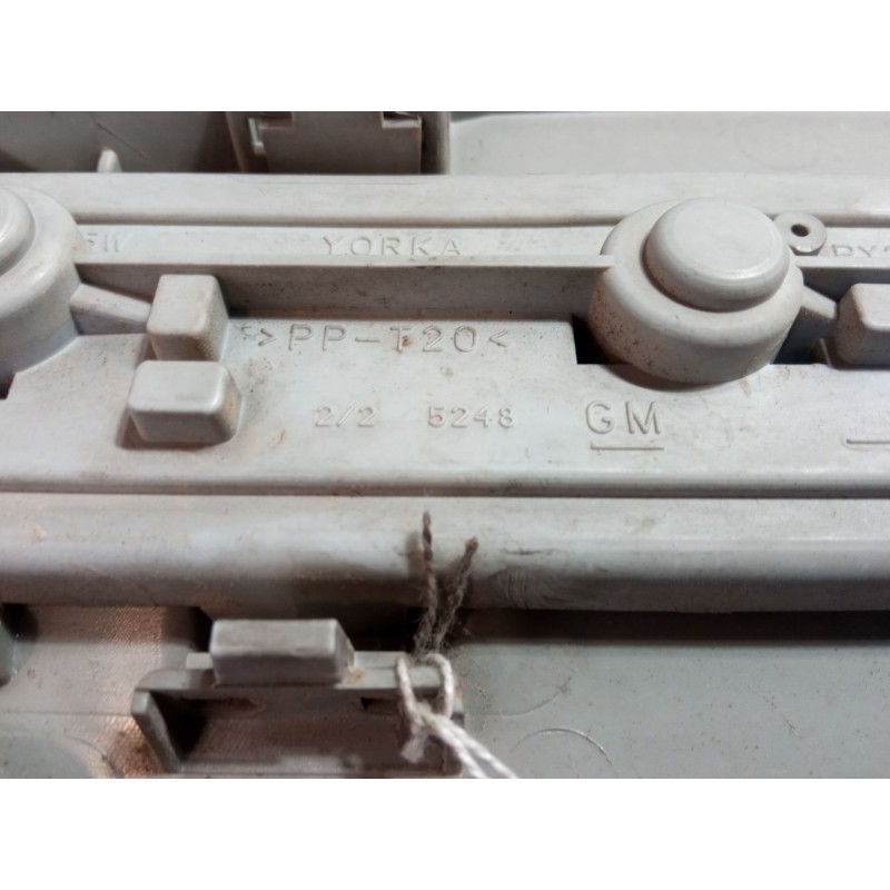 Recambio de piloto trasero izquierdo para opel zafira a monospace (t98) 2.0 dti 16v (f75) referencia OEM IAM 2/25248GM   Recambio de piloto trasero izquierdo para opel zafira a monospace (t98) 2.0 dti 16v (f75) referencia OEM IAM 2/25248GM