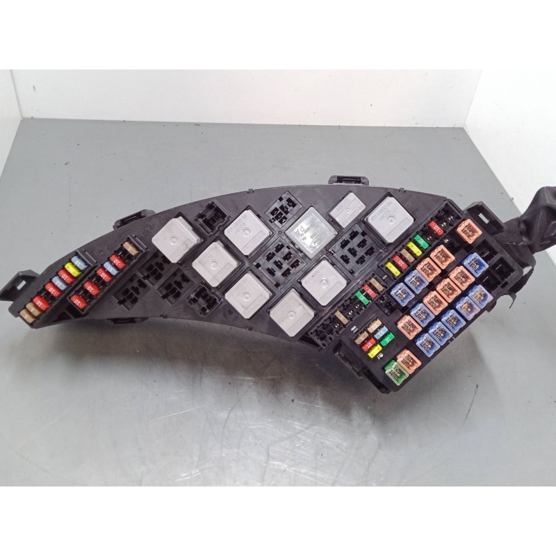 Recambio de caja reles / fusibles para jaguar s-type ii (x200) 2.7 d referencia OEM IAM 2R8T14A067CB   Recambio de caja reles / fusibles para jaguar s-type ii (x200) 2.7 d referencia OEM IAM 2R8T14A067CB