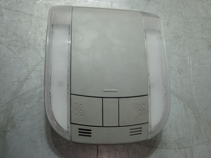 Recambio de luz interior central para toyota auris (_e15_) 1.4 d-4d (nde150_) referencia OEM IAM 8126002100  