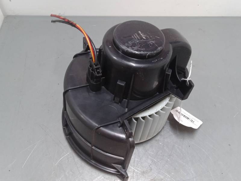 MOTOR CALEFACCION 