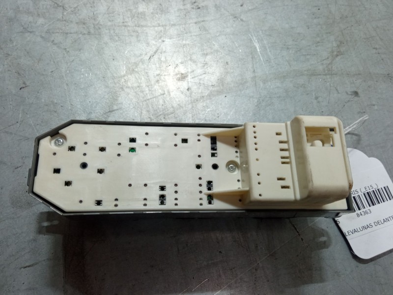 Recambio de mando elevalunas delantero izquierdo para toyota auris (_e15_) 1.4 d-4d (nde150_) referencia OEM IAM   