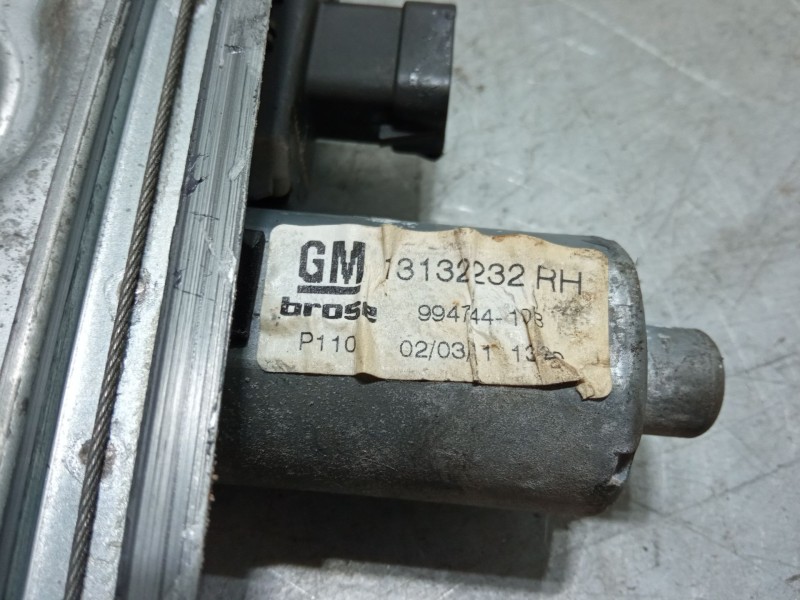 Recambio de elevalunas electrico trasero derecho para opel zafira / zafira family b (a05) 1.7 cdti (m75) referencia OEM IAM 1313 Recambio de elevalunas electrico trasero derecho para opel zafira / zafira family b (a05) 1.7 cdti (m75) referencia OEM IAM 1313