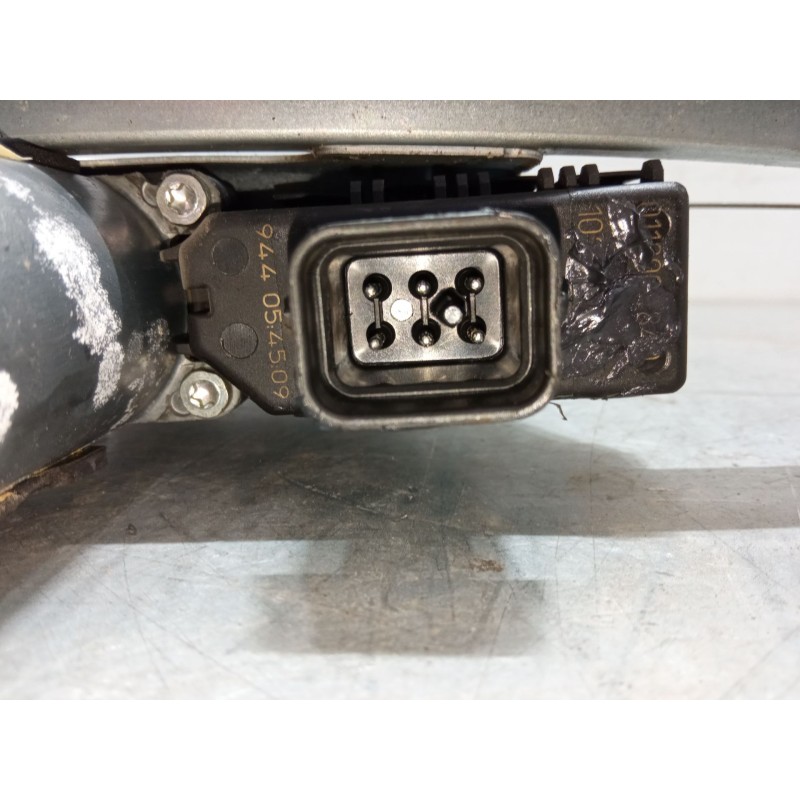 Recambio de elevalunas electrico trasero derecho para opel zafira / zafira family b (a05) 1.7 cdti (m75) referencia OEM IAM 1313 Recambio de elevalunas electrico trasero derecho para opel zafira / zafira family b (a05) 1.7 cdti (m75) referencia OEM IAM 1313