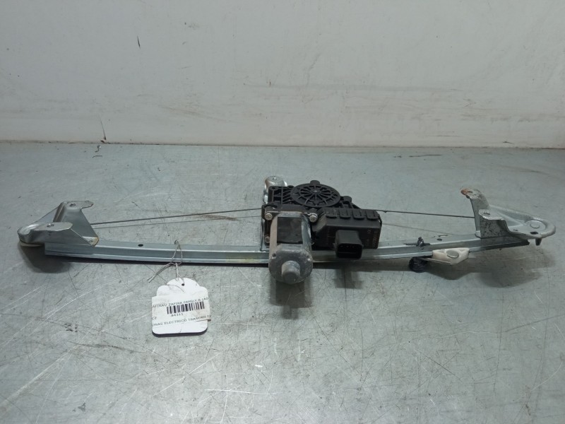 Recambio de elevalunas electrico trasero izquierdo para opel zafira / zafira family b (a05) 1.7 cdti (m75) referencia OEM IAM 13