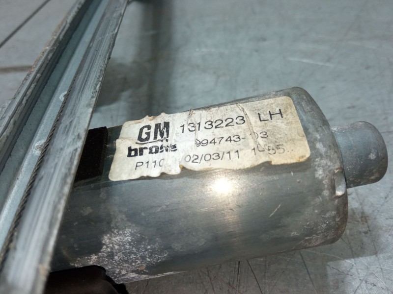 Recambio de elevalunas electrico trasero izquierdo para opel zafira / zafira family b (a05) 1.7 cdti (m75) referencia OEM IAM 13