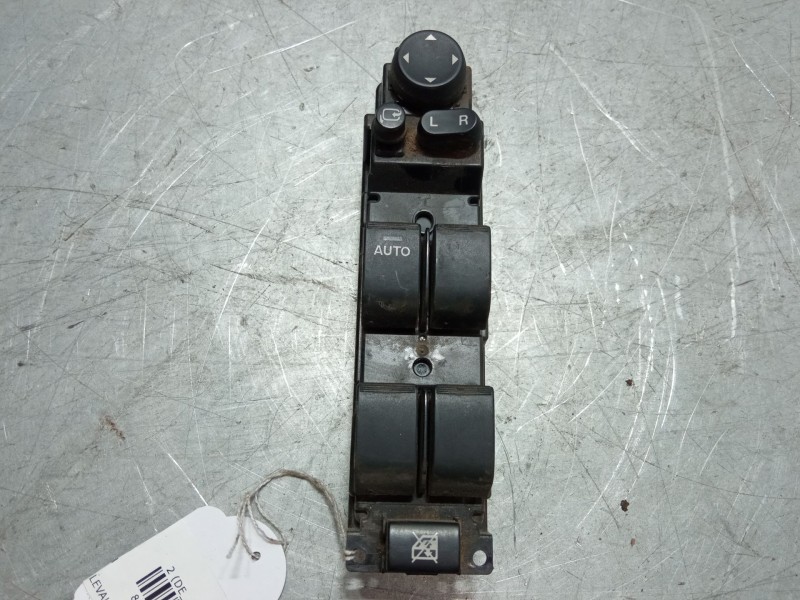 Recambio de mando elevalunas delantero izquierdo para mazda 2 (de_, dh_) 1.4 mzr-cd referencia OEM IAM DF7466350B  