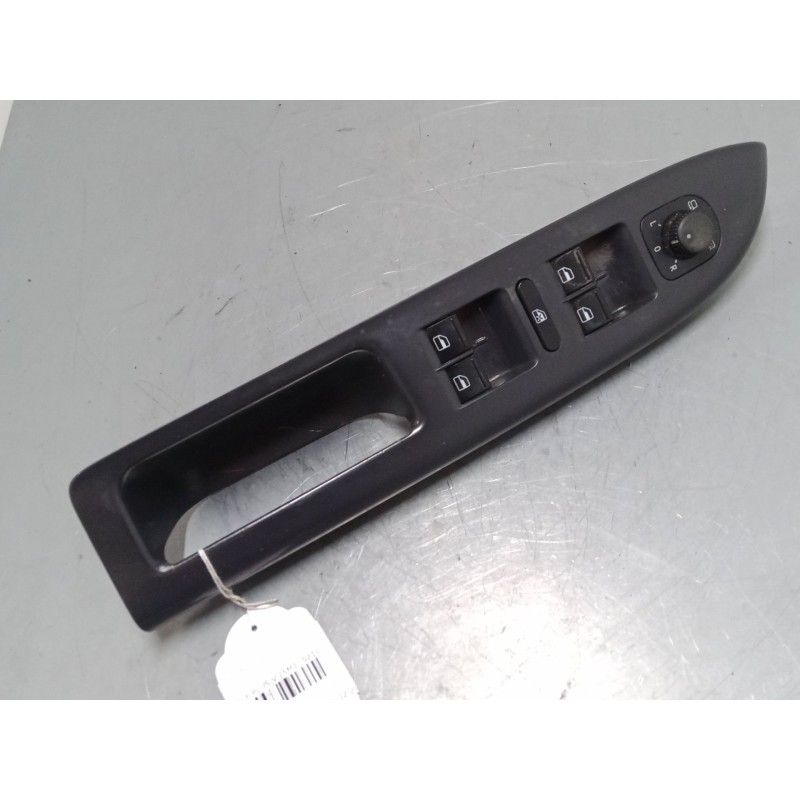 Recambio de mando elevalunas delantero izquierdo para volkswagen golf plus v (5m1, 521) 1.9 tdi referencia OEM IAM   