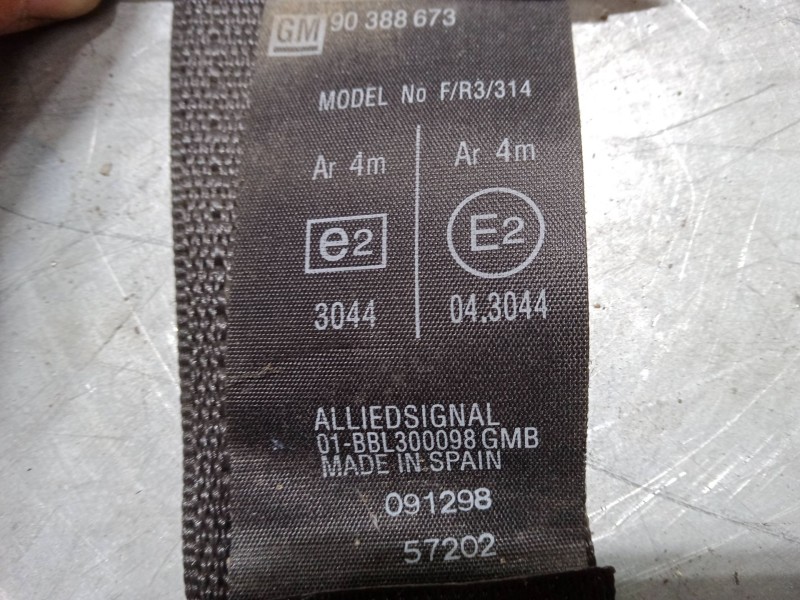 Recambio de cinturon seguridad trasero derecho para opel combo furgoneta/monovolumen (71_) 1.7 d referencia OEM IAM 90388673   Recambio de cinturon seguridad trasero derecho para opel combo furgoneta/monovolumen (71_) 1.7 d referencia OEM IAM 90388673