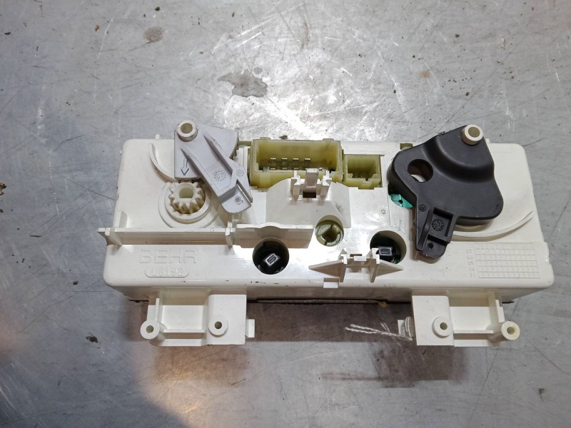 Recambio de mando calefaccion / a/a para citroën c4 i (lc_) 1.6 16v referencia OEM IAM H5756B5RF   Recambio de mando calefaccion / a/a para citroën c4 i (lc_) 1.6 16v referencia OEM IAM H5756B5RF