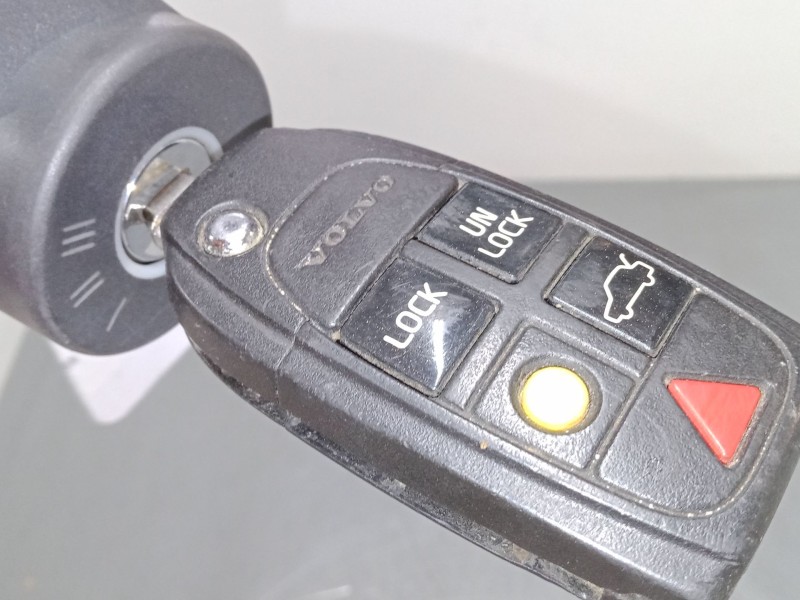 Recambio de clausor para volvo xc90 i (275) d5 awd referencia OEM IAM 8626324 8673073 510130020 Recambio de clausor para volvo xc90 i (275) d5 awd referencia OEM IAM 8626324 8673073 510130020