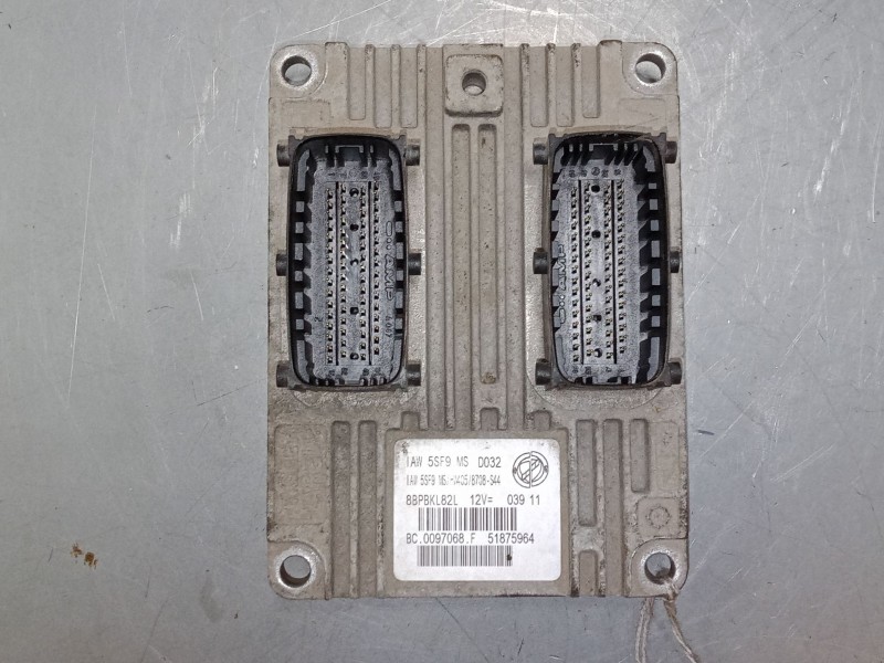 Recambio de centralita motor uce para fiat 500 (312_) 1.2 (312axa1a) referencia OEM IAM 51875964   Recambio de centralita motor uce para fiat 500 (312_) 1.2 (312axa1a) referencia OEM IAM 51875964