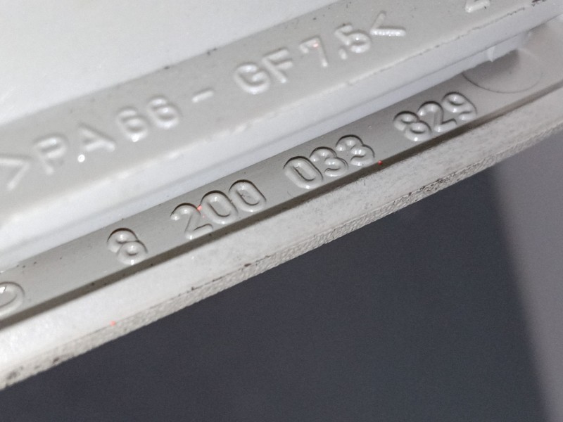 Recambio de luz interior delantera para renault laguna ii grandtour (kg0/1_) 1.9 dci (kg0g) referencia OEM IAM 8200003036  