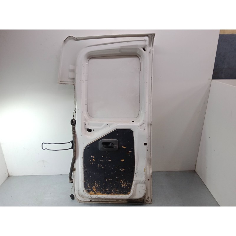 Recambio de porton trasero derecho para citroën jumpy ii furgoneta 2.0 hdi 120 referencia OEM IAM   