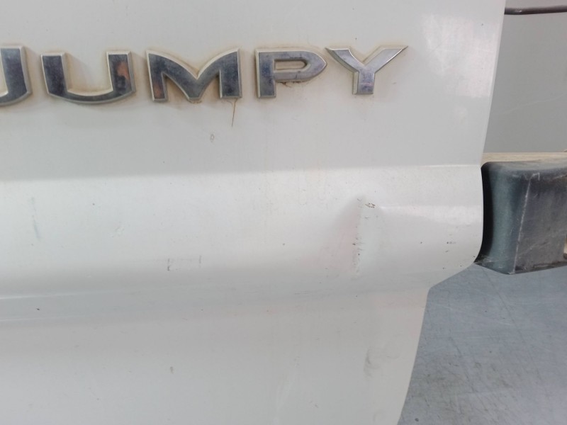 Recambio de porton trasero derecho para citroën jumpy ii furgoneta 1.6 hdi 90 16v referencia OEM IAM    Recambio de porton trasero derecho para citroën jumpy ii furgoneta 1.6 hdi 90 16v referencia OEM IAM