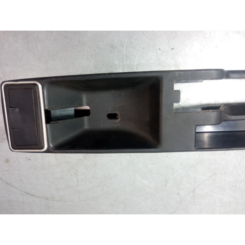 Recambio de consola central inferior para peugeot 504 (a_, m_) 2.1 d (a20, m20) referencia OEM IAM   