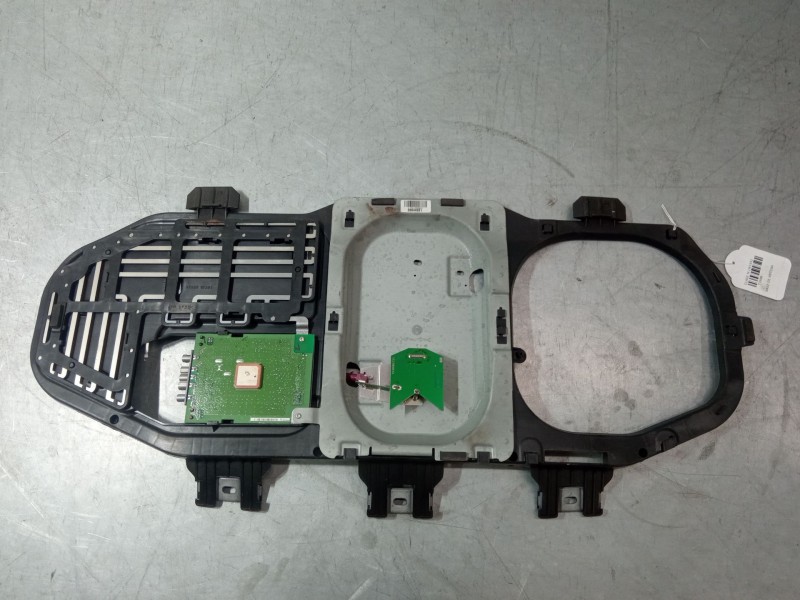 Recambio de base de antena para mercedes-benz clase m (w164) ml 350 cdi 4-matic (164.122) referencia OEM IAM A1648202575  