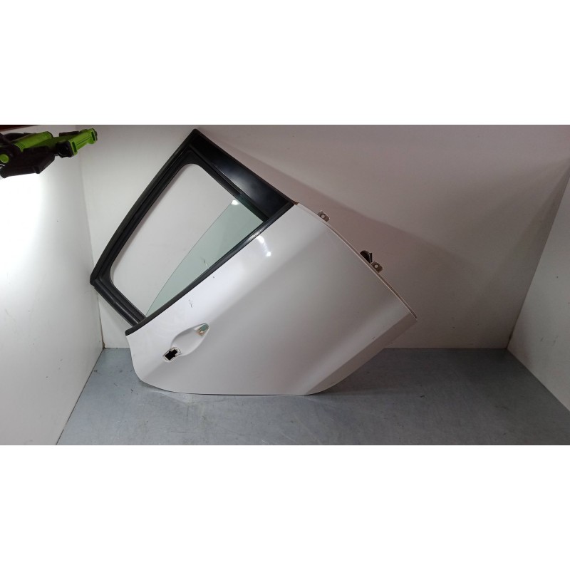 Recambio de puerta trasera derecha para peugeot 208 i (ca_, cc_) 1.2 vti 82 referencia OEM IAM 9671907480  