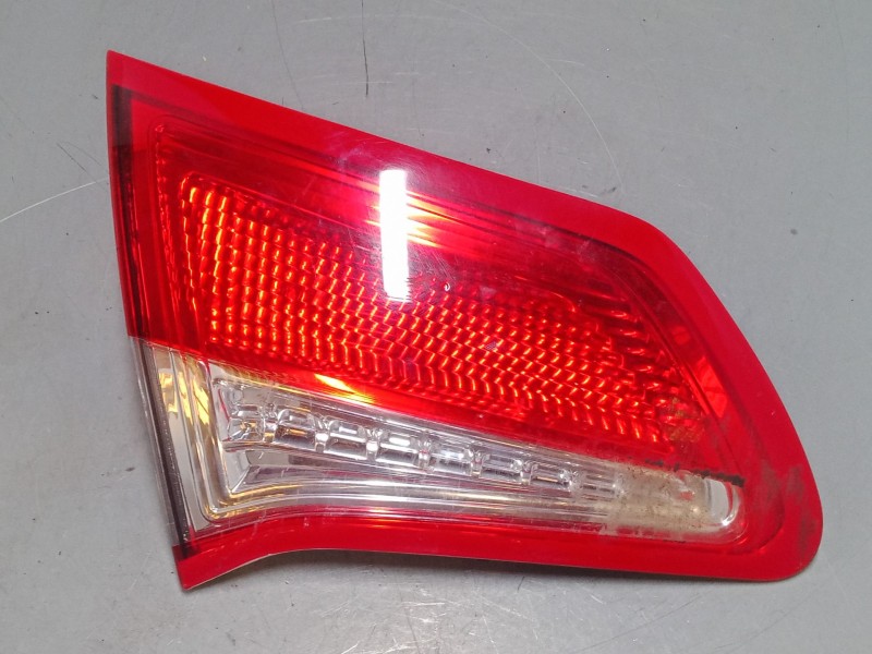 Recambio de piloto trasero porton izquierdo para citroën c4 ii (nc_) 1.6 hdi 110 referencia OEM IAM   