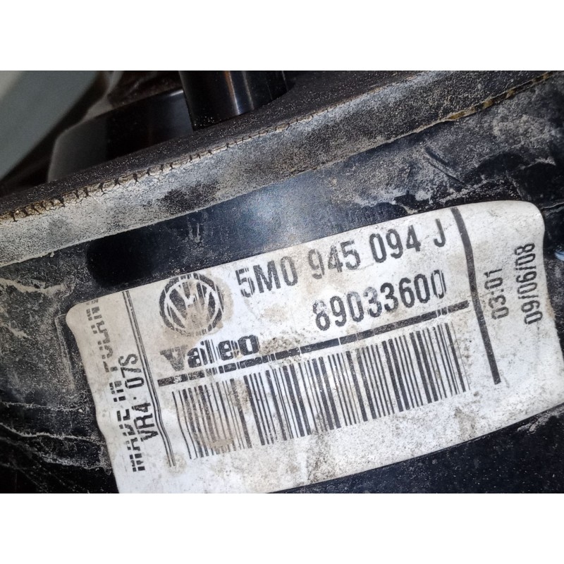 Recambio de piloto trasero porton derecho para volkswagen golf plus v (5m1, 521) 1.9 tdi referencia OEM IAM    Recambio de piloto trasero porton derecho para volkswagen golf plus v (5m1, 521) 1.9 tdi referencia OEM IAM