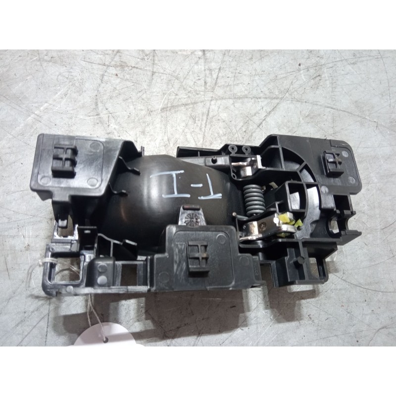 Recambio de maneta interior puerta trasera izquierda para citroën c4 cactus 1.2 vti 82 referencia OEM IAM   