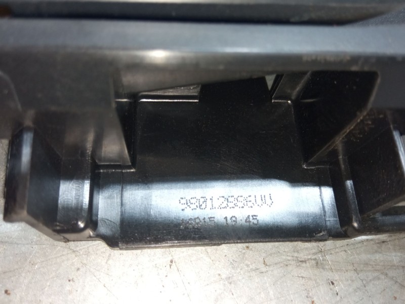 Recambio de maneta interior puerta trasera izquierda para citroën c4 cactus 1.2 vti 82 referencia OEM IAM   