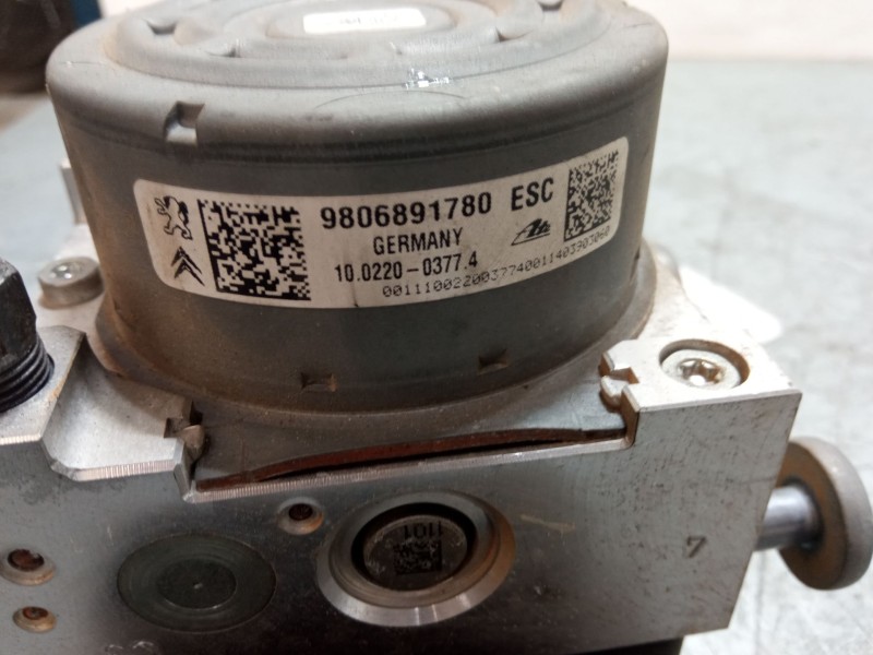 Recambio de abs para peugeot 208 i (ca_, cc_) 1.2 vti 82 referencia OEM IAM 9806891780ESC 10091511793 10022003774
