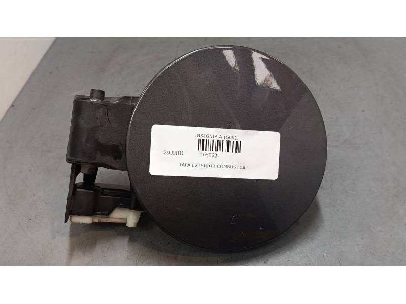 TAPA EXTERIOR COMBUSTIBLE 