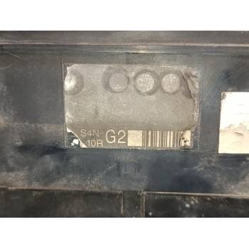 CAJA RELES / FUSIBLES 