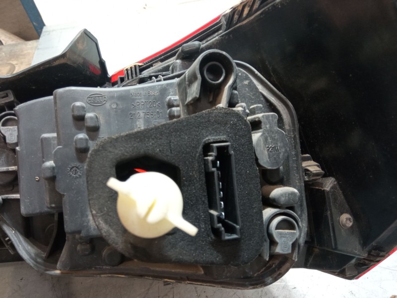 Recambio de piloto trasero izquierdo para seat ibiza v (kj1, kjg) 1.0 tsi referencia OEM IAM   