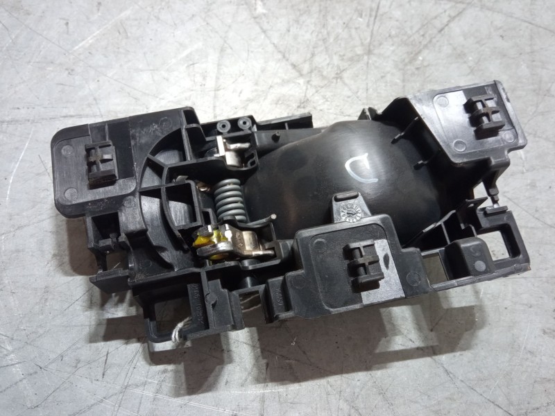 Recambio de maneta interior puerta delantera derecha para citroën c4 cactus 1.2 vti 82 referencia OEM IAM    Recambio de maneta interior puerta delantera derecha para citroën c4 cactus 1.2 vti 82 referencia OEM IAM