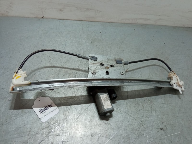 Recambio de elevalunas electrico izquierdo 3p para fiat punto (199_) 1.4 (199axb1a, 199bxb1a, 199bxb11, 199axb11) referencia OEM Recambio de elevalunas electrico izquierdo 3p para fiat punto (199_) 1.4 (199axb1a, 199bxb1a, 199bxb11, 199axb11) referencia OEM