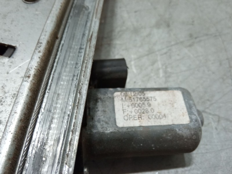 Recambio de elevalunas electrico izquierdo 3p para fiat punto (199_) 1.4 (199axb1a, 199bxb1a, 199bxb11, 199axb11) referencia OEM Recambio de elevalunas electrico izquierdo 3p para fiat punto (199_) 1.4 (199axb1a, 199bxb1a, 199bxb11, 199axb11) referencia OEM